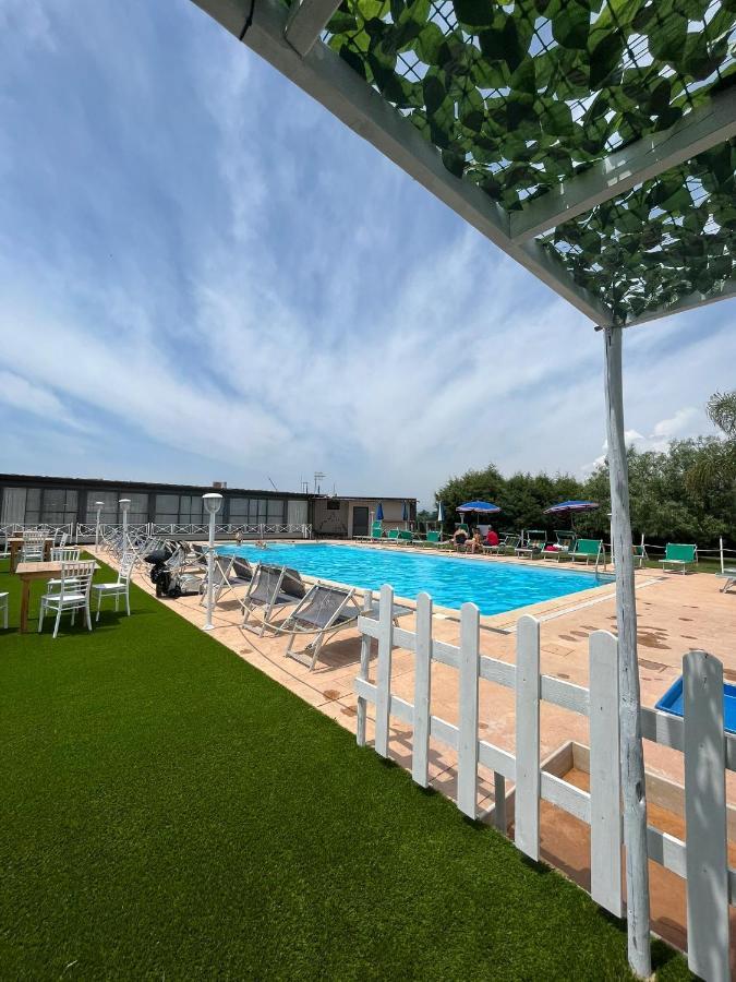Вілла Agriturismo Borgo Baldassarre Cellole Екстер'єр фото